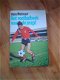 Het voetbalboek voor de jeugd door Hans Molenaar - 1 - Thumbnail