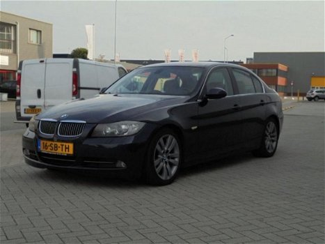 BMW 3-serie - 330d dynamic executive aut - 1