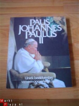 Paus Johannes Paulus II, uniek beeldverslag, Hebblethwaite - 1