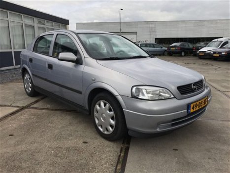 Opel Astra - Stuurbkr/5 deurs/1.6-16V Club - 1