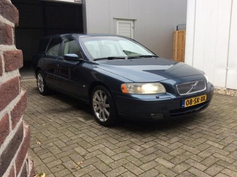 Volvo V70 - 2.4 D5 Edition II - 1