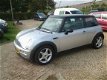 Mini Mini Cooper - 1.6 16V weinig km nederlands auto zeer mooi. Dit is een Youngtimer dus geen bij t - 1 - Thumbnail