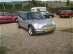Mini Mini Cooper - 1.6 16V weinig km nederlands auto zeer mooi. Dit is een Youngtimer dus geen bij t - 1 - Thumbnail