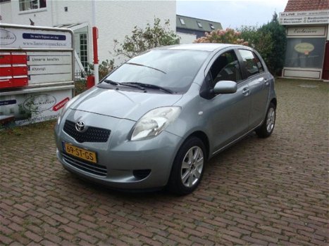 Toyota Yaris - 1.3 16v VVT-i Bj 2006+Airco+APK+5DRS+NAP - 1