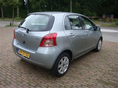 Toyota Yaris - 1.3 16v VVT-i Bj 2006+Airco+APK+5DRS+NAP - 1