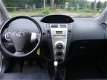 Toyota Yaris - 1.3 16v VVT-i Bj 2006+Airco+APK+5DRS+NAP - 1 - Thumbnail