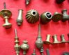 Antieke, oude en nieuwe koperen en bronzen kastknoppen no 4. - 5 - Thumbnail