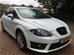 Seat Leon - FR 2.0 TDI 106DKM/ XENON/NAVI /HALF LEDEREN BEKLEDING/ PDC ETC ETC - 1 - Thumbnail