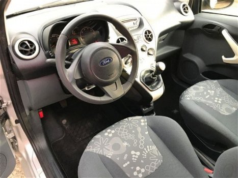 Ford Ka - 1.2 Cool&Sound, Airco, NAP, Zeer nette auto - 1