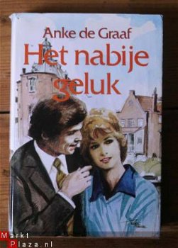 Anke de Graaf - Het nabije geluk - 1