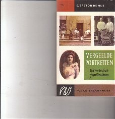 Vergeelde portretten door E. Breton de Nijs