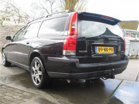 Volvo V70 - 2.4 Edition || 7 persoons - 1