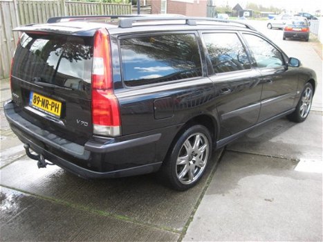 Volvo V70 - 2.4 Edition || 7 persoons - 1