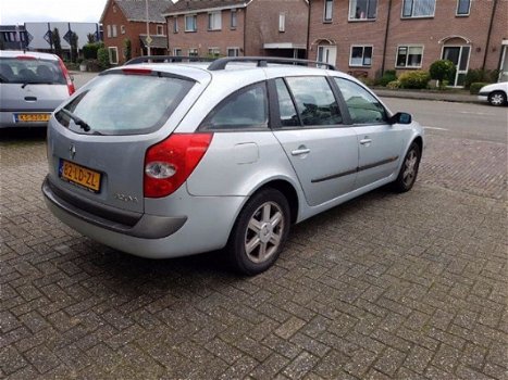 Renault Laguna Grand Tour - 1.6-16V Expression. Zeer nette gezinsauto. Nieuwe APK - 1