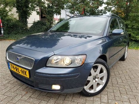 Volvo V50 - 1.8 Kinetic 125PK Clima/Cruise/LM Velgen - 1