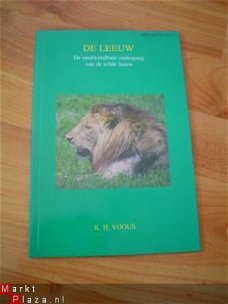 De leeuw door K.H. Voous