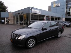 Mercedes-Benz E-klasse - E200 ELEGANCE