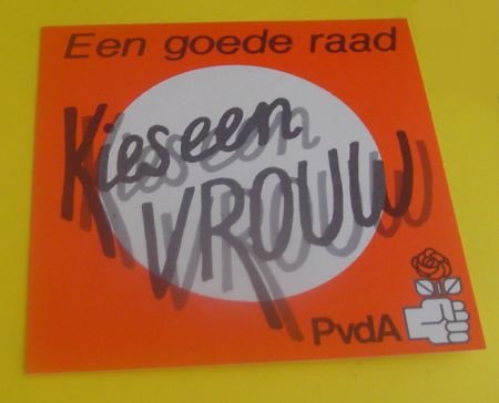 Sticker PVDA kies een vrouw - nr. 1