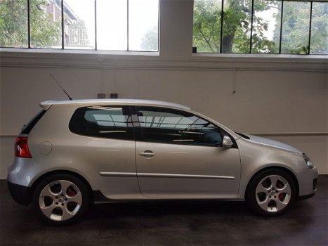 Volkswagen Golf - 2.0 TFSI GTI geen 2e zo strak 200 pk DEALER CAR - 1