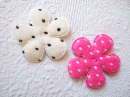 Velours polkadots bloem ~ 3,5 cm ~ Fuchsia roze - 2