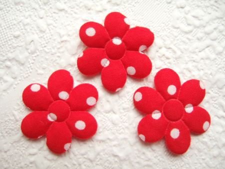 Mooi rood polkadots bloemetje ~ 3 cm - 1