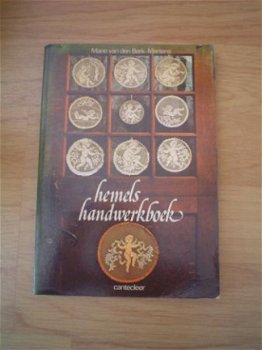 Hemels handwerkboek door M. v/d Berk-Mertens - 1