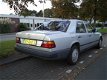 Mercedes-Benz 230 - E - 1 - Thumbnail