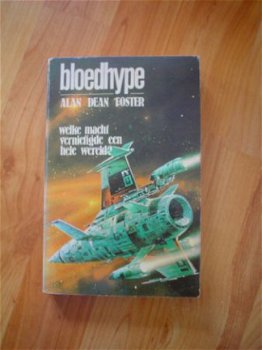 Bloedhype door Alan Dean Foster - 1