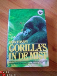 Gorilla's in de mist door Dian Fossey