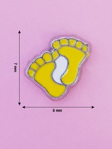 Bedel/ Charm 0059, Gele voetjes