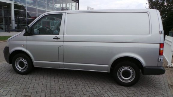 Volkswagen Transporter - 2.5 TDI 130pk/96kw L1H1 Airco - 1