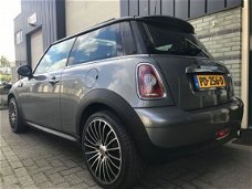 Mini Mini Cooper - 1.6 Cooper Chili| Panorama|Airco|Sportief zeer netjes