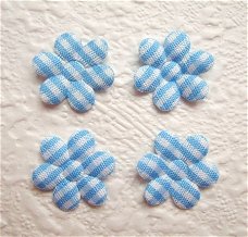 Klein geruit bloemetje ~ 2 cm ~ Blauw