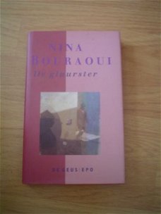 De gluurster door Nina Bouraoui