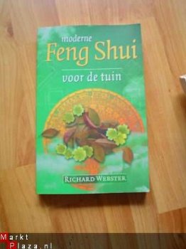 Moderne Feng Shui voor de tuin door Richard Webster - 1