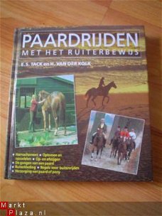 Paardrijden met het ruiterrijbewijs door Tack & Van der Kolk