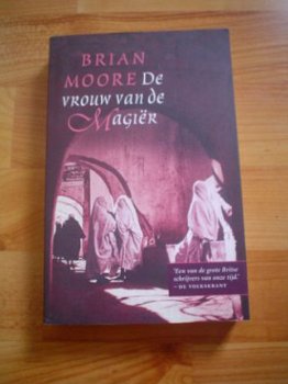 De vrouw van de magiër door Brian Moore - 1