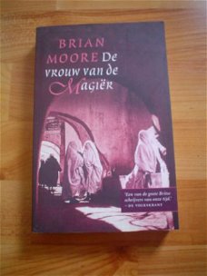 De vrouw van de magiër door Brian Moore