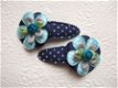 Opengewerkt glinster bloemetje ~ 2,5 cm ~ Licht blauw - 2 - Thumbnail