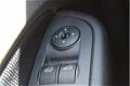 Ford Focus - 1.6 TDCI FUTURA Euro 4 airco, cruise control, radio cd speler, elektrische ramen - 1 - Thumbnail