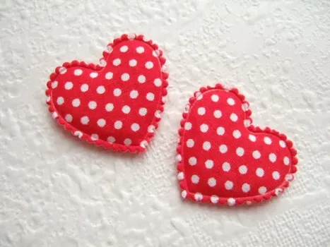 Katoenen polkadots hartje ~ 3,5 cm ~ Rood - 0