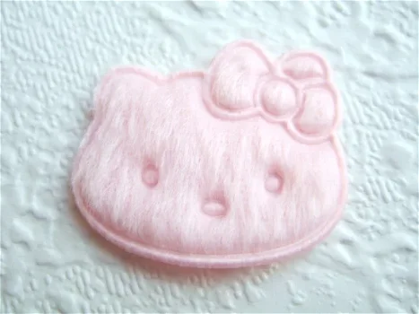 Hello Kitty van bont ~ 3 cm ~ Roze - 0