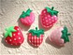 Kleine polkadots aardbei ~ 2,5 cm ~ Rood - 2 - Thumbnail