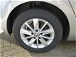 Volkswagen Golf - 1.6 TDI 110PK BlueMotion Comfline, PDC, Nav, - 1 - Thumbnail