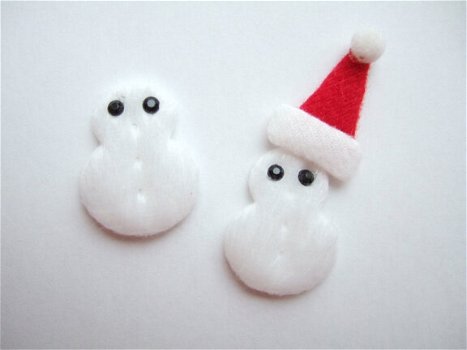 Mooie witte sneeuwpop met oogjes ~ 3 cm - 0