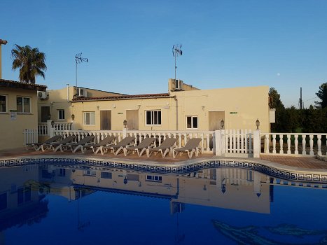 Vakantie appartementen te huur aan groot zwembad in Spanje Valencia - 1