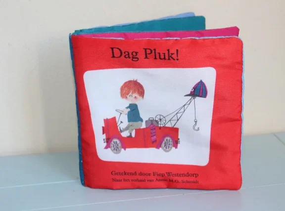 Dag Pluk! - stoffen boekje - nr. 1