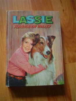 Lassie, Forbidden valley by Doris Schroeder - 1