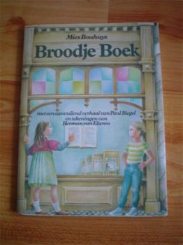 Broodje boek door Mies Bouhuys - 1