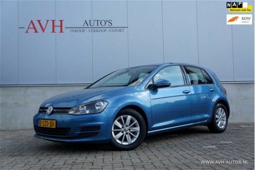 Volkswagen Golf - 1.6 TDI Comfortline BlueMotion - 1